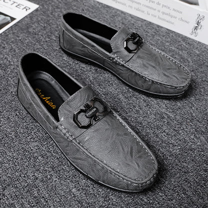 Men's Shoes Summer Breathable Soft Bottom 2023 New Men's Slip-on Bean Bright Leather Smart Guy Casual Small Leather Shoes